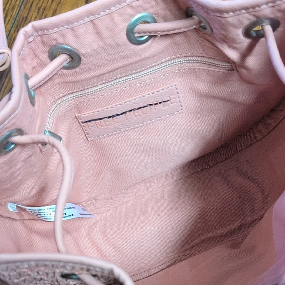 Free People Pink - NWOT Cabana Crossbody Bag - Picture 4 of 4